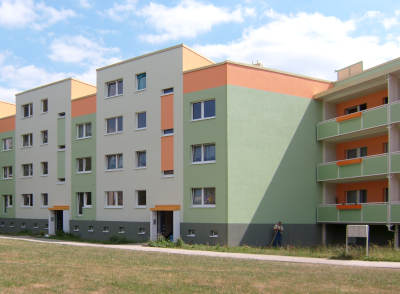 Sanierte Fassade mit WDVS